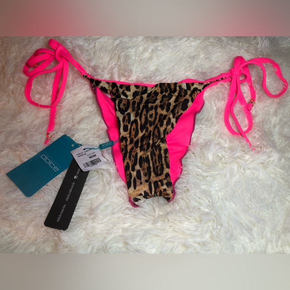 🐆💓🔥Dolce Leopard Print and Hot Pink Bikini Bottom with gold accent size M NWT🔥💓🐆 - Picture 10 of 16